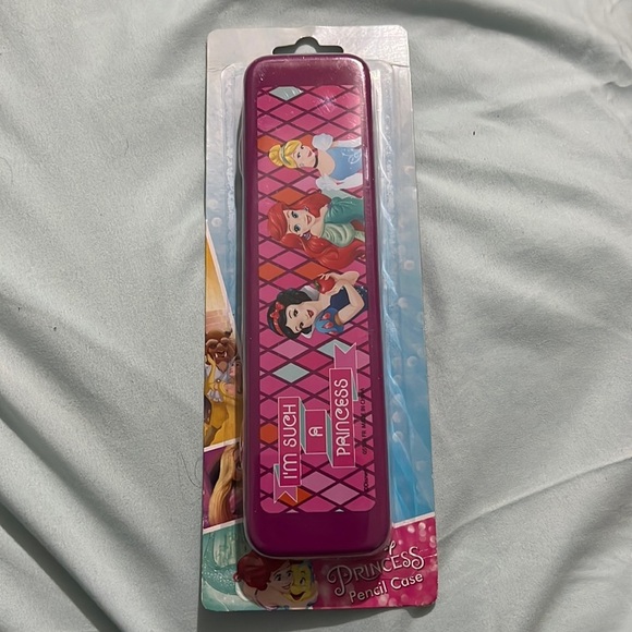 I’m such a princess pencil case pink Disney princesses - Picture 4 of 8